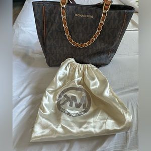 Michael Kors Medium Bag